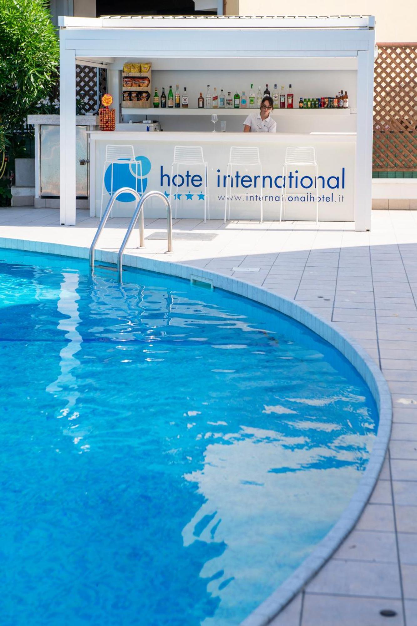 International Hotel & Suite San Benedetto del Tronto Exterior foto